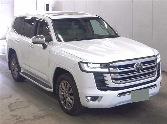 Used Toyota Land Cruiser 2024 ZX COOL BOX (1,600 km) - TCV